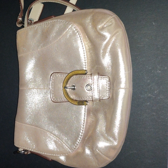 Coach gold purse - Picture 9 of 9
